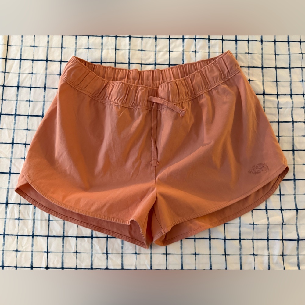 The North Face Women's Athletic Shorts - Picture 6 of 9
